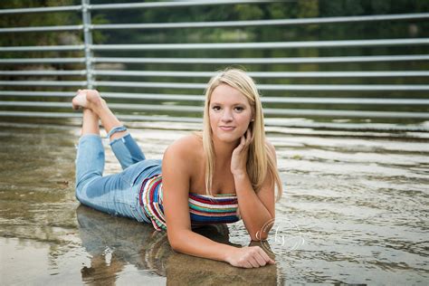 Ks Photography Rachaels Outdoor Senior Portrait Solon High School