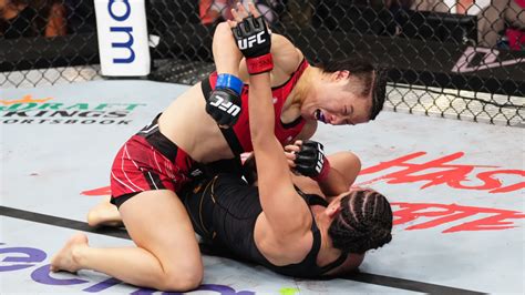 Ufc Results Highlights Zhang Weili Regains Strawweight Crown With