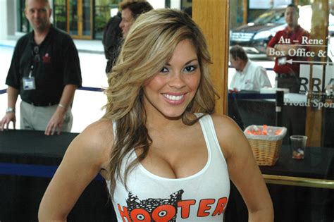 wallpaper white model tank cleavage boobs uniform top hooters 2009 girl beauty
