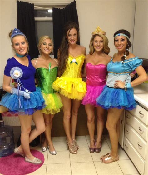 90 Best Diy Group Halloween Costumes For Your Girl Squad Diy Halloween Costumes For Girls