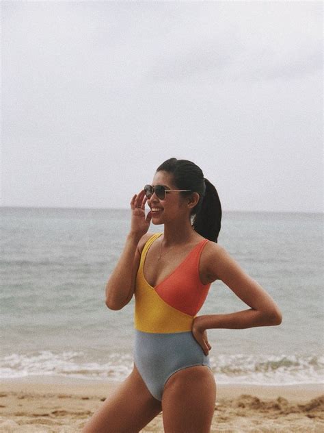 Pin By Arch Opsit On Menggay Maine Mendoza Outfit Cute Girl Bikini Maine Mendoza