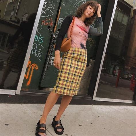 Move Over Birkenstocks Were Currently Obsessing Over 90s Style
