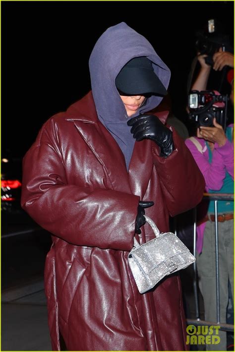 Photo Kim Kardashian Wraps Up Leather Jacket Snl Rehearsals 01 Photo 4640298 Just Jared