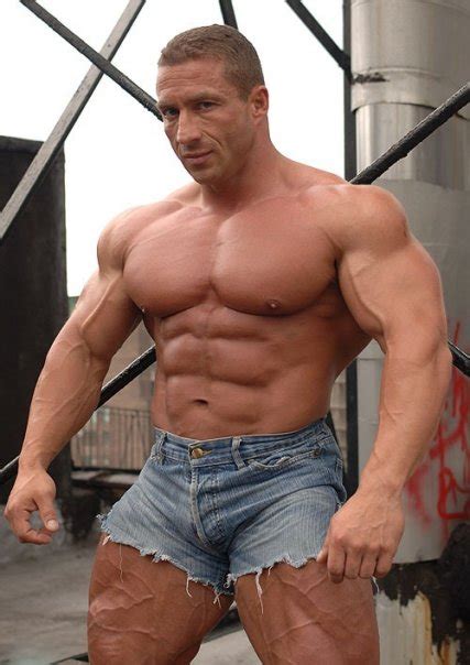 world bodybuilders pictures handsome bodybuilder jaroslav horvath from slovakia