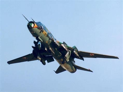 Sukhoi Su 17 Fitter Fighter Aircraft Pinterest Sukhoi Aircraft