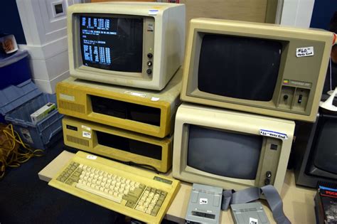 It was first used in the 16th century for a person who used to compute, i.e. HACKADAY VISITS WORLD'S OLDEST COMPUTER FESTIVAL - Metro ...