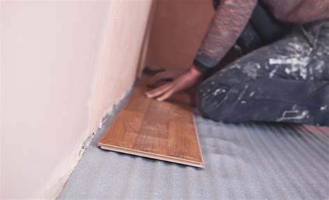 How To Cut Pergo Laminate Flooring Flooring Ideas