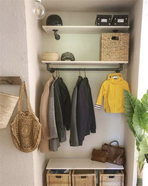 Maybe you would like to learn more about one of these? Marlow - Wall-mounted clothes rail with shelf i 2020 | Tøj ...