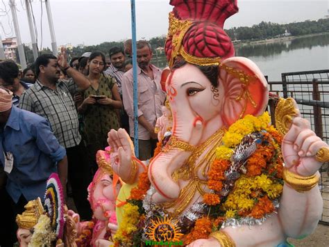 Ganesh Immersion In Hyderabad Saroornagar Hindupad