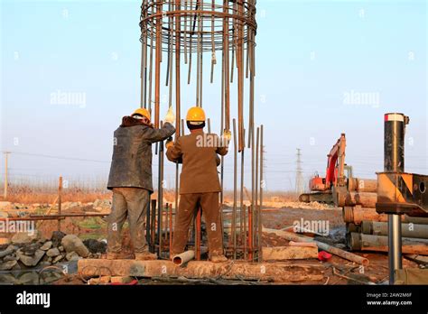 Bridge Construction Under Performing The Steel Reinforcement Of Piling