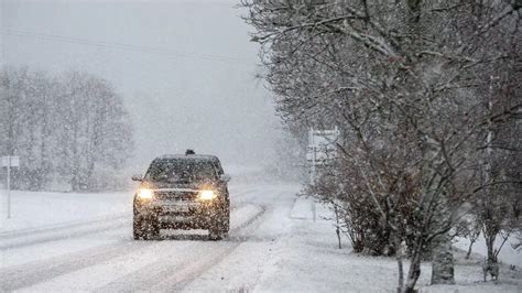 Met Office Issues Yellow Warning For Heavy Snow Will It Fall In Your