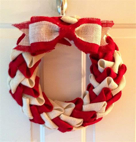 16 Beautiful Handmade Christmas Wreath Designs