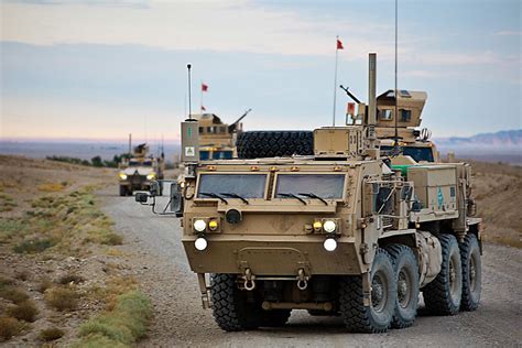 A Us Army Heavy Expanded Mobility Tactical Truck M984 A4 Recovery