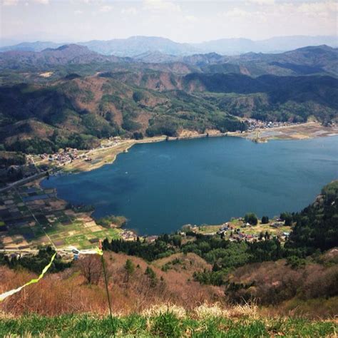 These places display various beauties through four seasons and also good spots for japanese people to do a wide range of activities. Kizaki lake | Japan travel, Paragliding, Lake