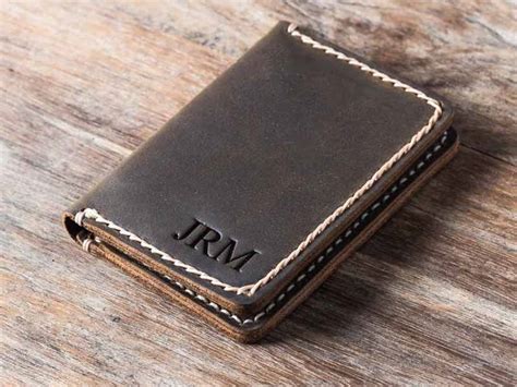 Jan 05, 2021 · best minimalist: Outstanding Leather Credit Card Holder For Men - Gifts For Men