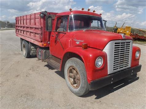 1970 International Loadstar 1600 Sa Grain Truck Bigiron Auctions