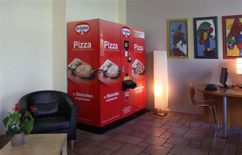 Aktuelle infos zu unserem hygienekonzept wir stehen für günstige preise in einer zentralen lage und bieten tolle, teils barrierefreie zimmer mit 1 bis 6 betten für gruppen, paare, familien und einzelreisende. acama Kreuzberg Hotel+ Hostel in Berlin - HOTEL DE