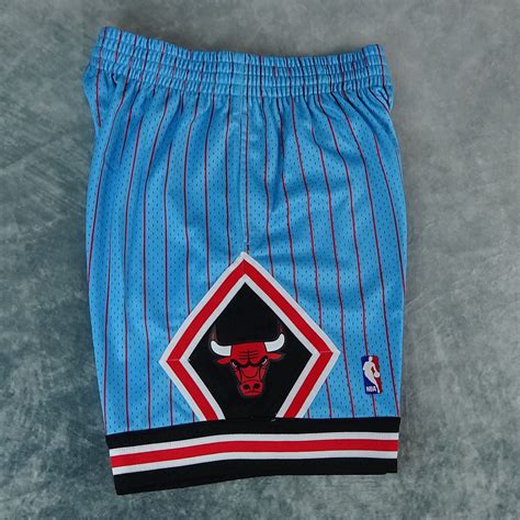 Pantalón Corto Chicago Bulls 1995 96 Azul Turquesa Swingman Reload