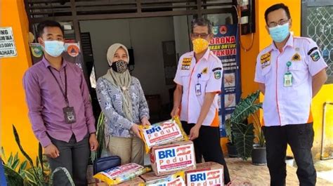 Bank rakyat indonesia (bri) adalah salah satu bank komersial terbesar di indonesia yang selalu mengutamakan kepuasan nasabah. BRI Beri Bantuan untuk Korban Banjir di Kalimantan Selatan