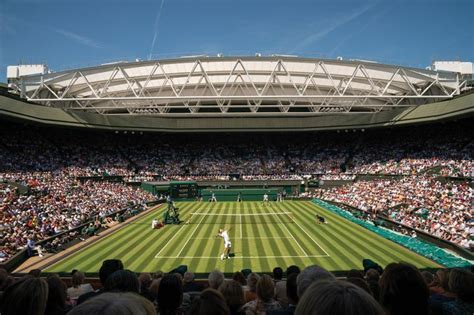 The length of the bar indicates variance in speed at a tournament (wimbledon second week being the best example, but also rg after rain and the uso at night). Wimbledon or the French Open: Which is the most ...