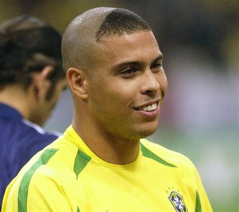Jul 01, 2021 · der fade: Ronaldo Frisur Wm 2002 - Frisur