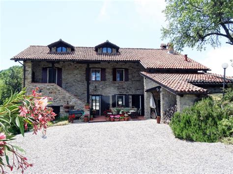 20 häuser in ismaning ab 1.850 €. Haus Kaufen in Piemont (Italien)