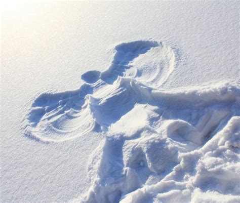 Make A Snow Angel Snow Snow Angels 100 Things To Do