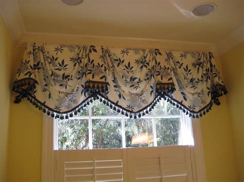 Different Types Of Valances For Your Windows Nicole Draperies A