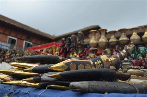Top 12 Best Nepali Handicrafts Products To Buy In Nepal Hin