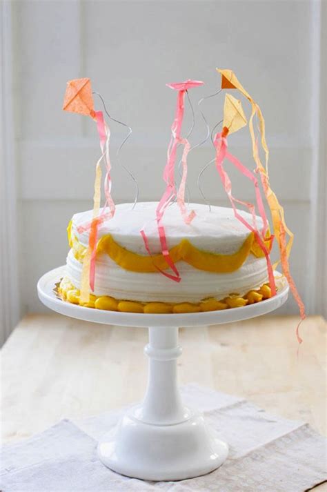 Beyond Candles 21 Diy Cake Toppers That Steal The Show Via Brit Co