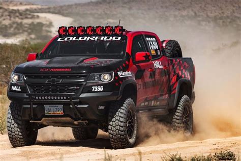 Hall Racing Y Su Chevrolet Colorado Zr2 Listos Para Cruzar Nevada