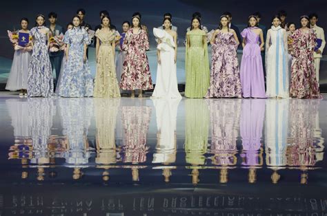 China Fashion Week 2023 Springsummer Shows Wrapped Up In Beijing