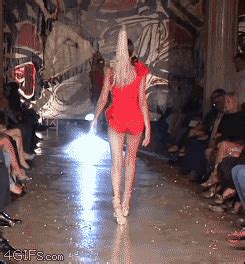Fail Catwalk Gifs Find Share On Giphy