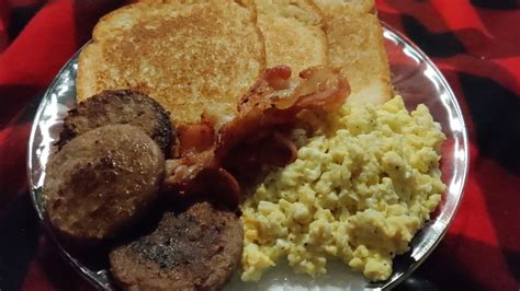 Bacon Sausage Scrambled Eggs And Toast Youtube