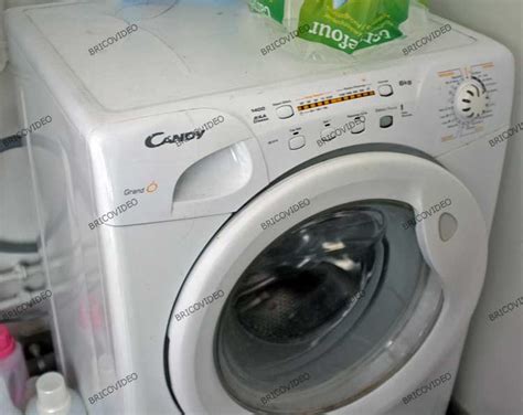 Le balourd se dévisse ou est cassé, un. Conseils dépannage machine à laver Electrolux code E20 s ...