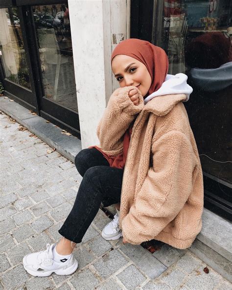 samia🌜 on instagram “🌜🌜🌜 tb” hijab style casual hijab fashion hijabi outfits casual