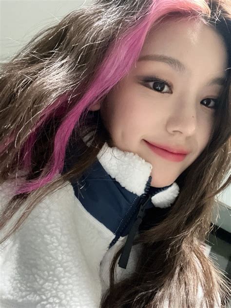 Does Yeji From Itzy Get Plastic Surgery Quora