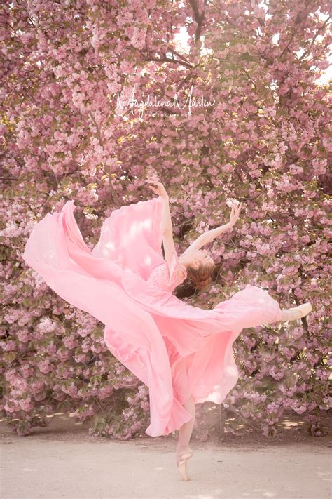 Ballerina Ballet Ballerina In Paris Ballet Photography Ballet World