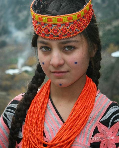 A Young Kalash Lady From The Valleys Of Hindukush Chitral Pakistan Kalash People People Of