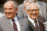 Erich Honecker: Letzte Reise ins Exil nach Chile - DER SPIEGEL