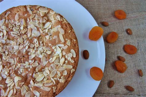 Apple and almond cake recipe uk. top of apple cake | Almond cakes, Light fruit cake, Fruit cake