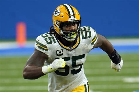 Packers Placing Olb Zadarius Smith On Ir Due To Back Issue Ap News