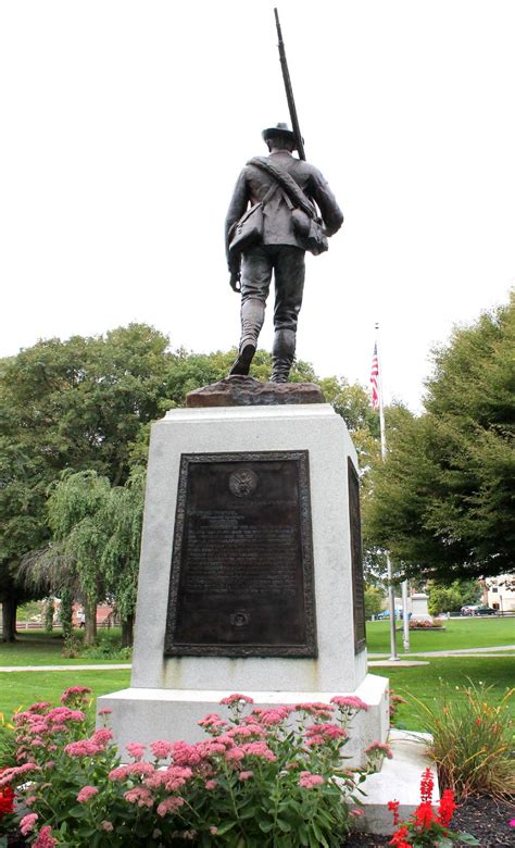 Clinton Massachusetts Veterans Monuments