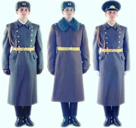 Pin By Angel Esteban On Romanov Soviet Clothing Military Outfit Soviet Fashion