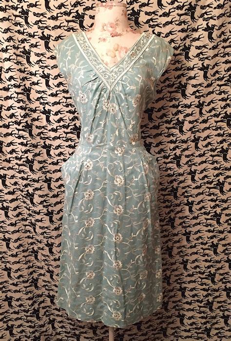 Vintage 1960s Wiggle Dress Blue Linen Sheath Dress Etsy