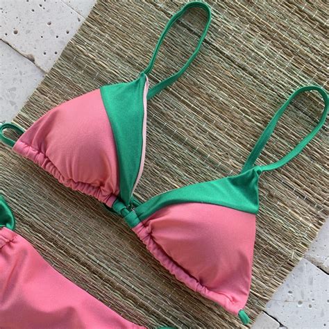 Biquíni Cortininha Detalhe Calcinha Pink E Verde Dondoca Moda Feminina