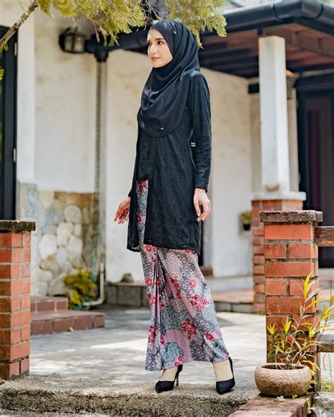 Baju Kebaya Lace Aviana Midnight Black Muslimahclothingcom