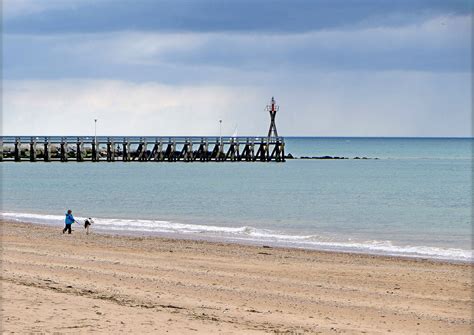 Les Promeneurs Plages Mer Luc Sur Mer Calvados Normandie