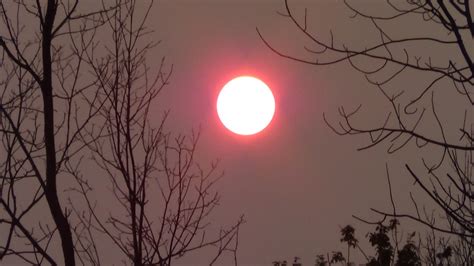 Heres Why The Sun Looks Red This Week