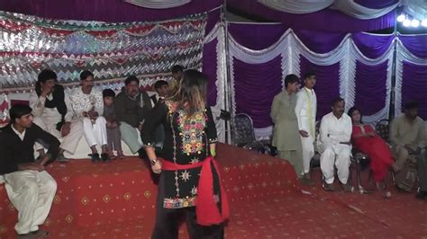 Ohh Ohh Saraikihot Wedding Mujra Dance Youtube